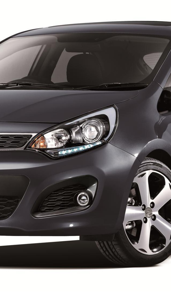 Тест драйв автомобиля Kia  Rio