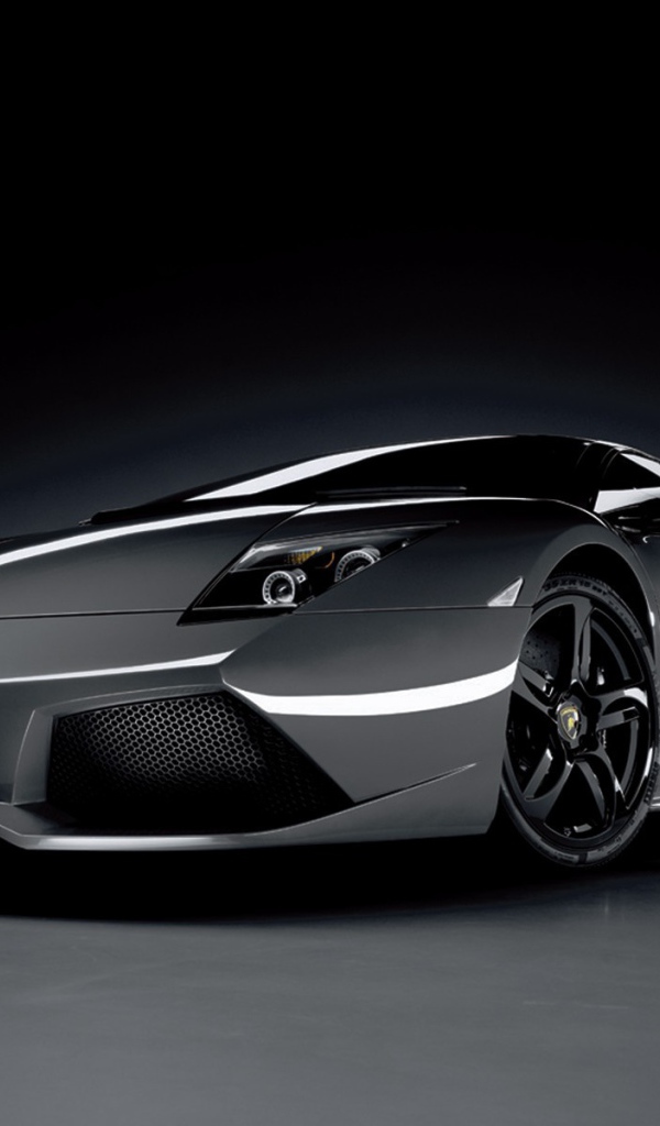 Красивый автомобиль Lamborghini Diablo