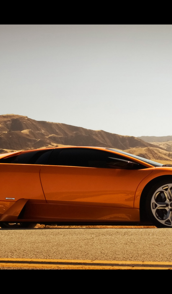 Красивый автомобиль Lamborghini Murcielago в Москве