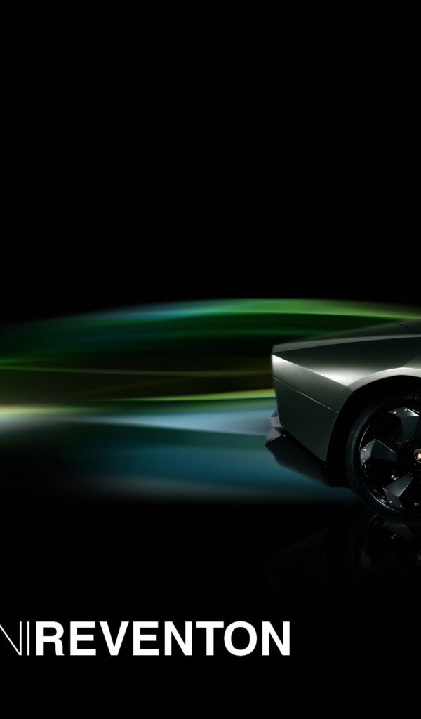 Красивый автомобиль Lamborghini Reventon в Москве