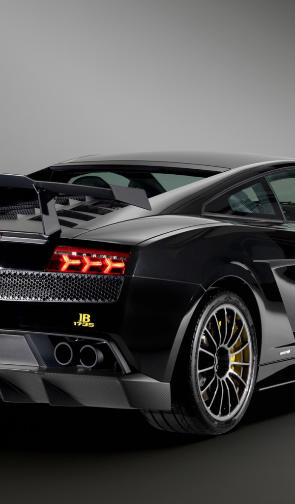 Дизайн автомобиля Lamborghini Gallardo