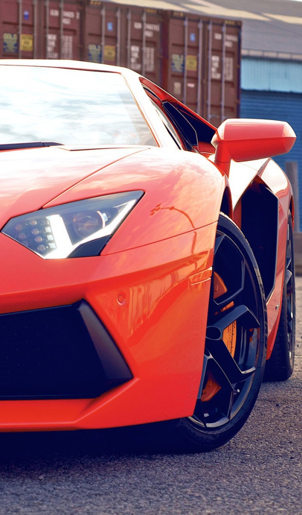 Новый Lamborghini Aventador