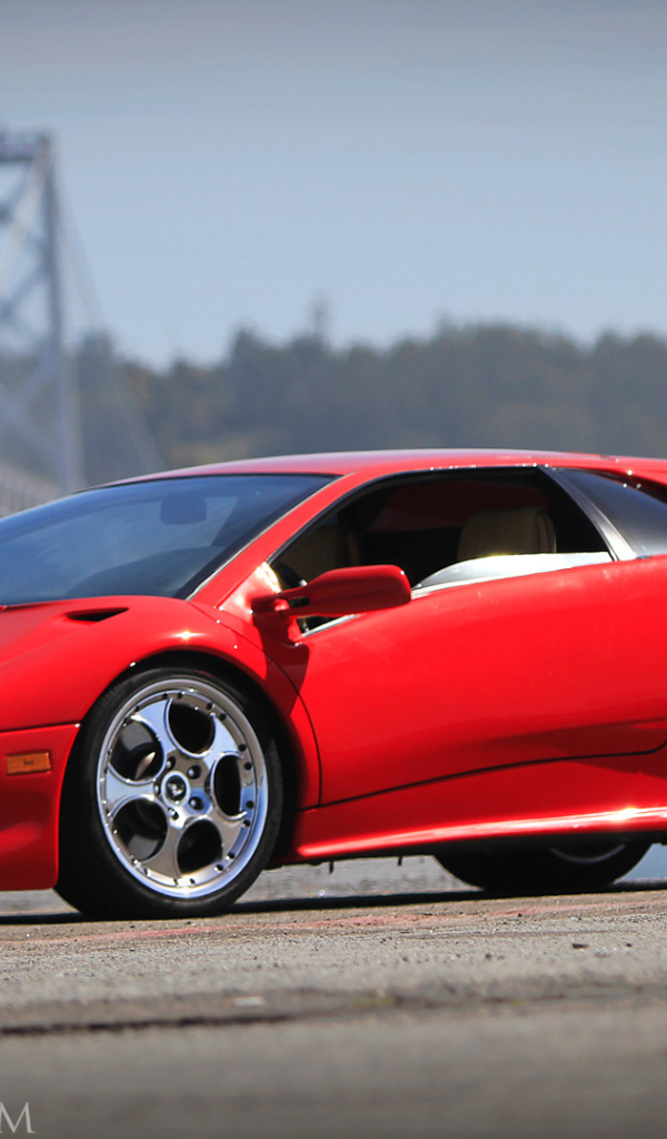 Фото автомобиля Lamborghini Diablo