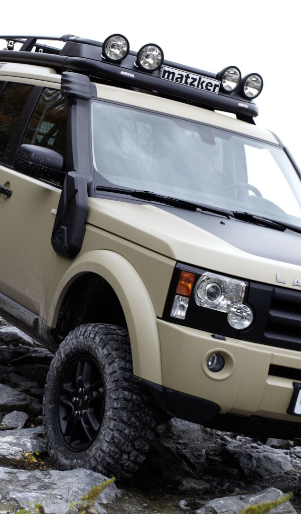 Дизайн автомобиля Land Rover Discovery 3