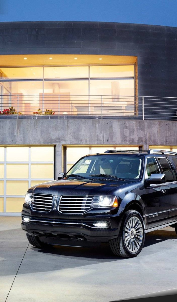 Дизайн автомобиля Lincoln Navigator 2015