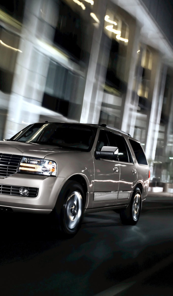 Дизайн автомобиля Lincoln Navigator