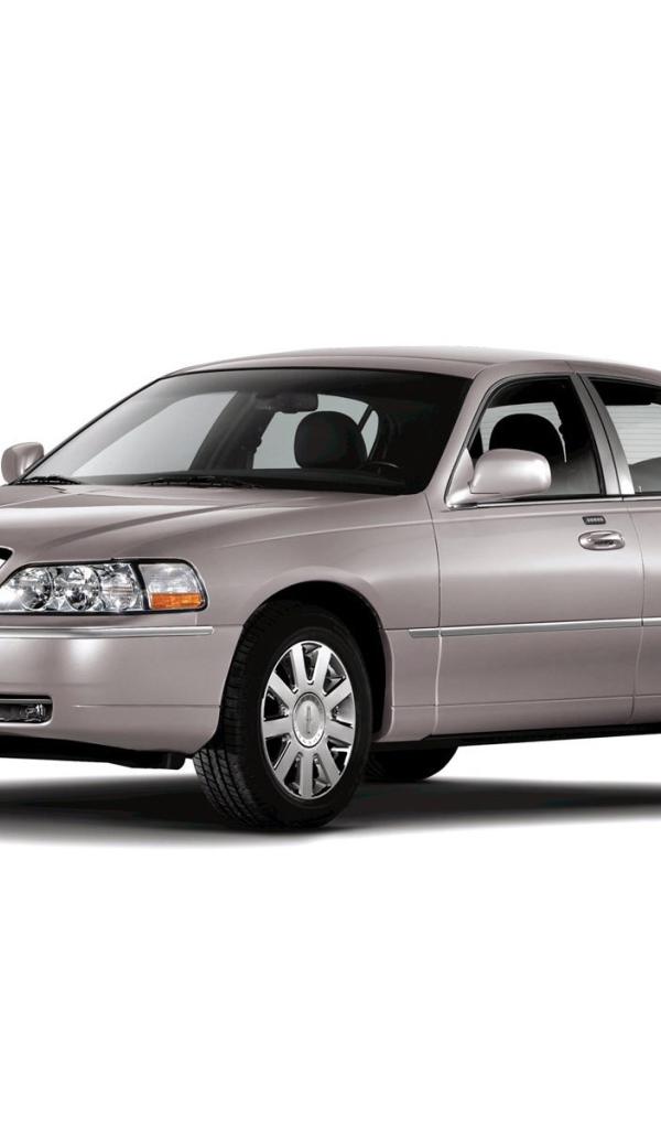 Фото автомобиля Lincoln Town Car