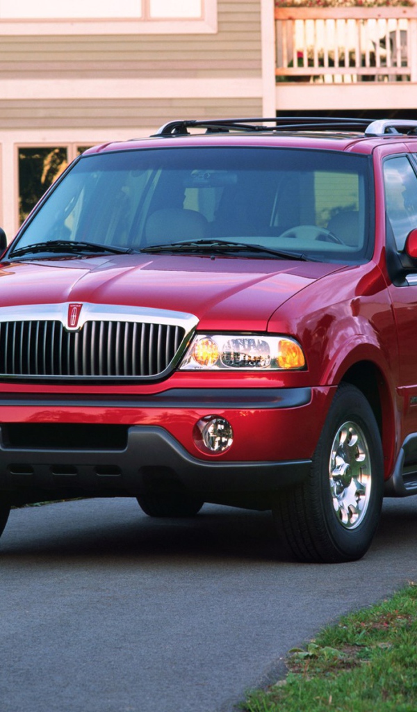 Надежная машина Lincoln Navigator 2015