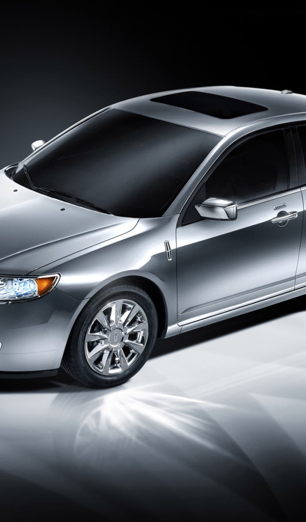 Надежная машина Lincoln MKZ