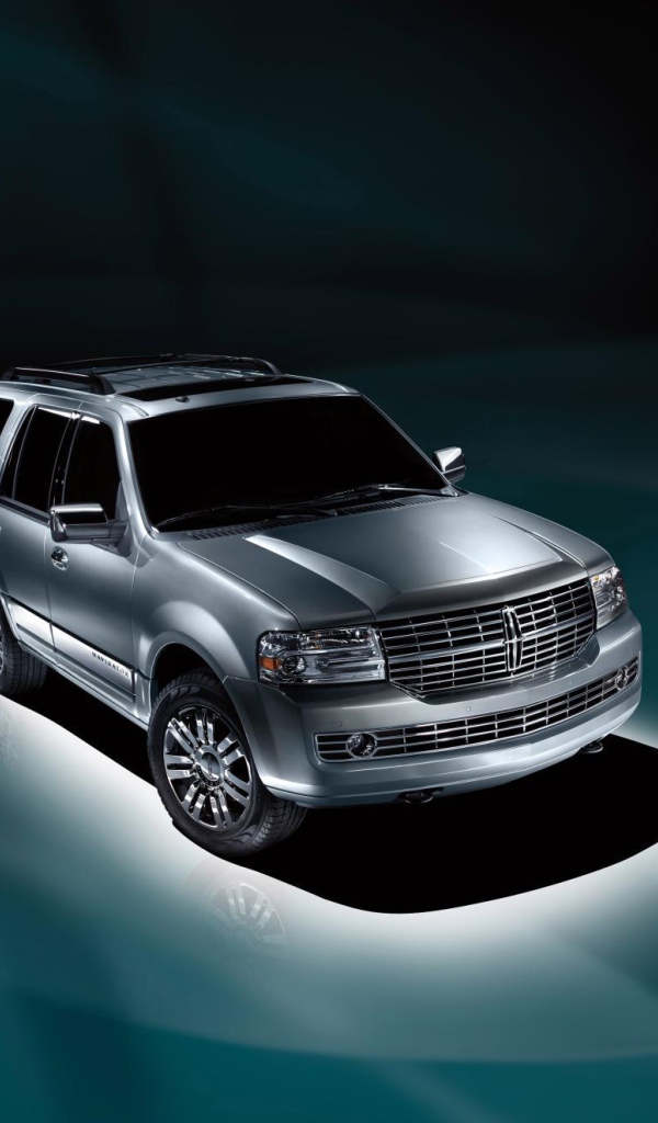 Надежная машина Lincoln Navigator 2014
