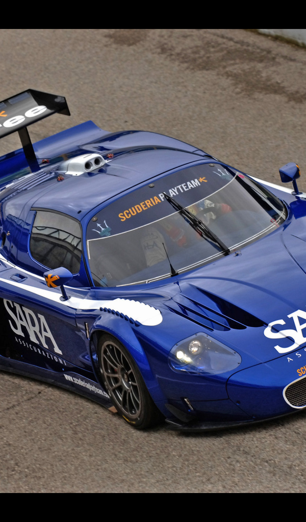 Новый автомобиль Maserati MC12