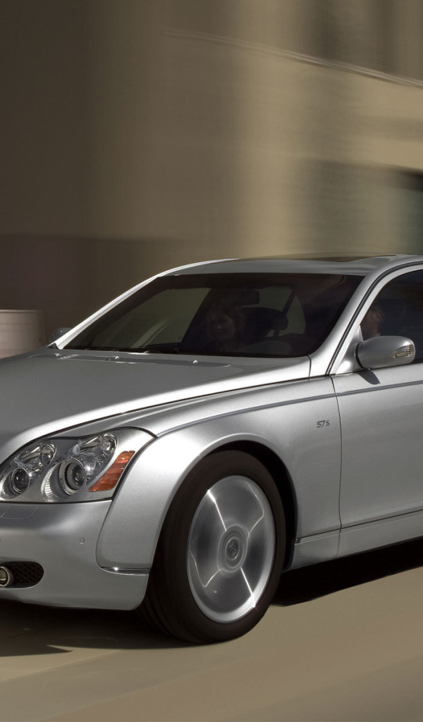 Дизайн автомобиля Maybach  57