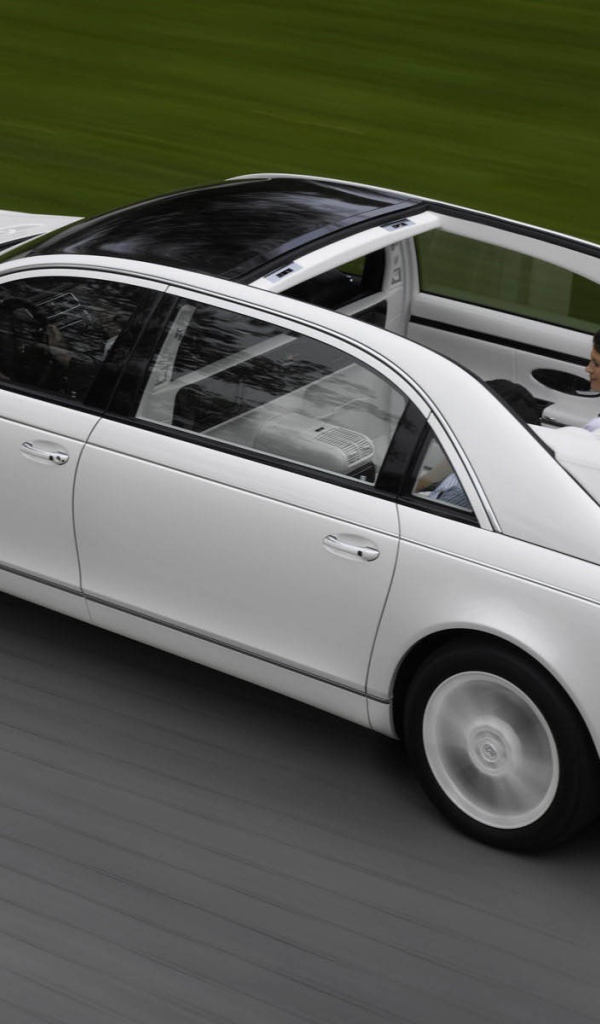  Новая машина Maybach  2014