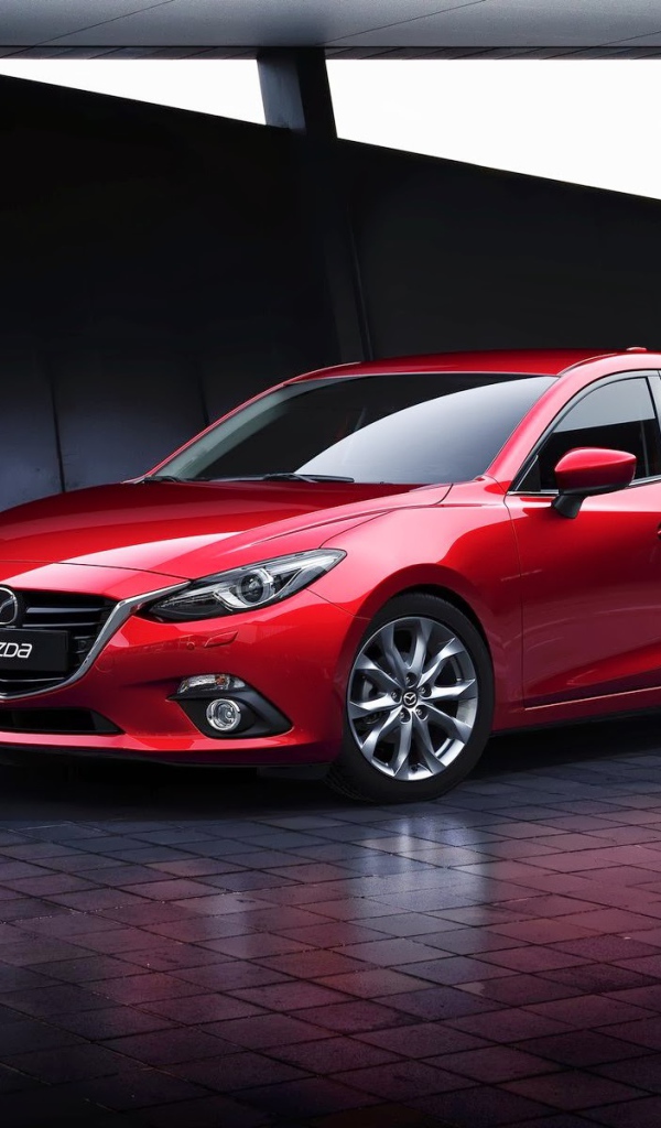 Красивый автомобиль Mazda 3 2014 в Москве
