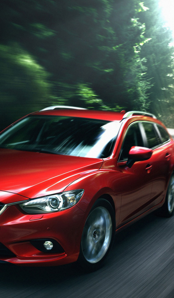 Тест драйв автомобиля Mazda 6