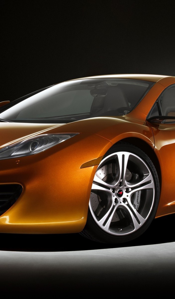McLaren автомобиль