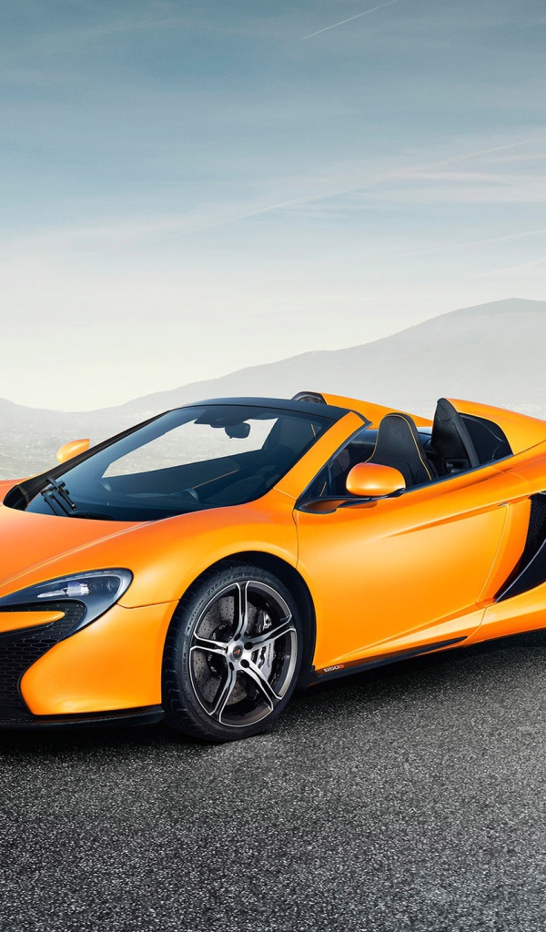 McLaren 650S 2015 год