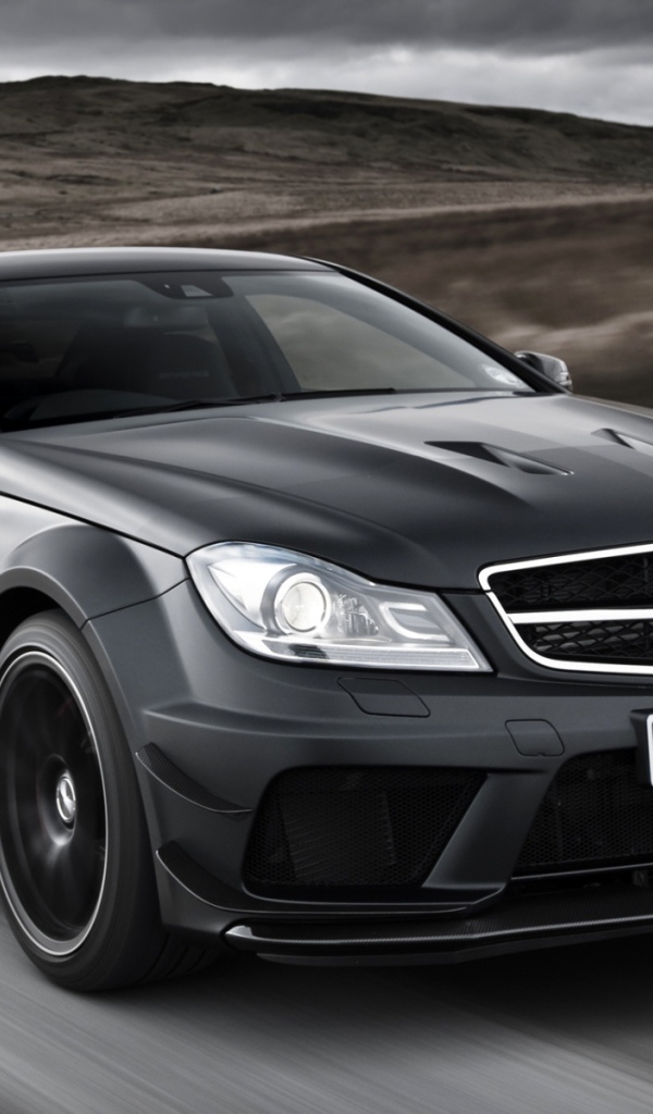 Мерседес C63