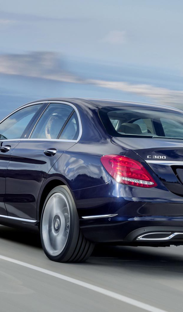 Mercedes C class 2014 в дороге