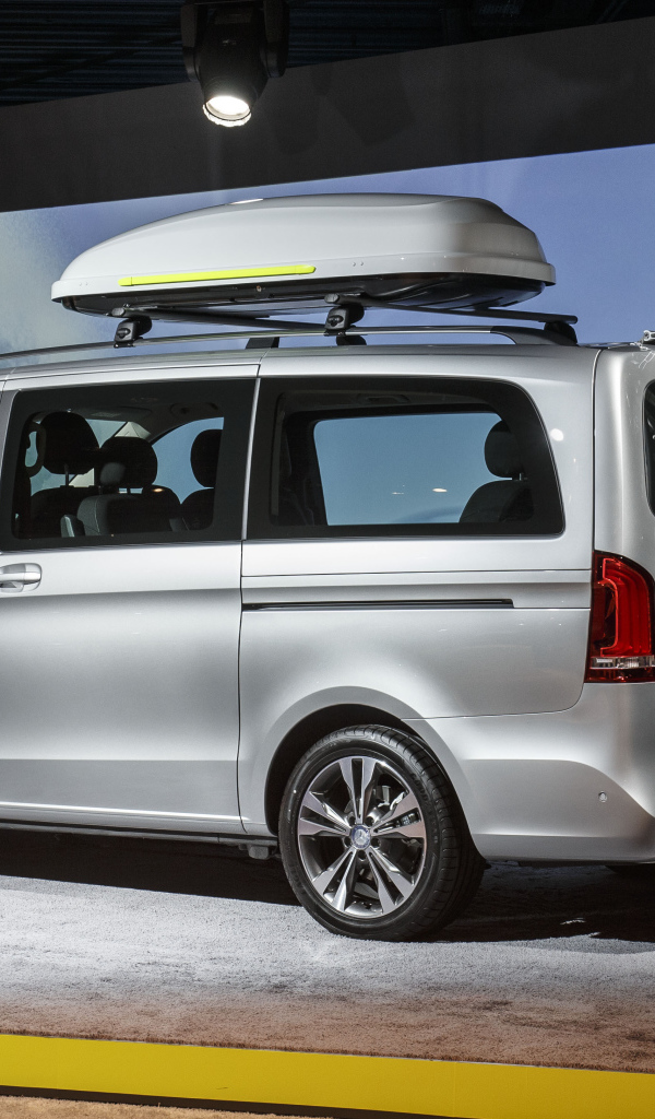 Фото автомобиля Mercedes V-Class 2014