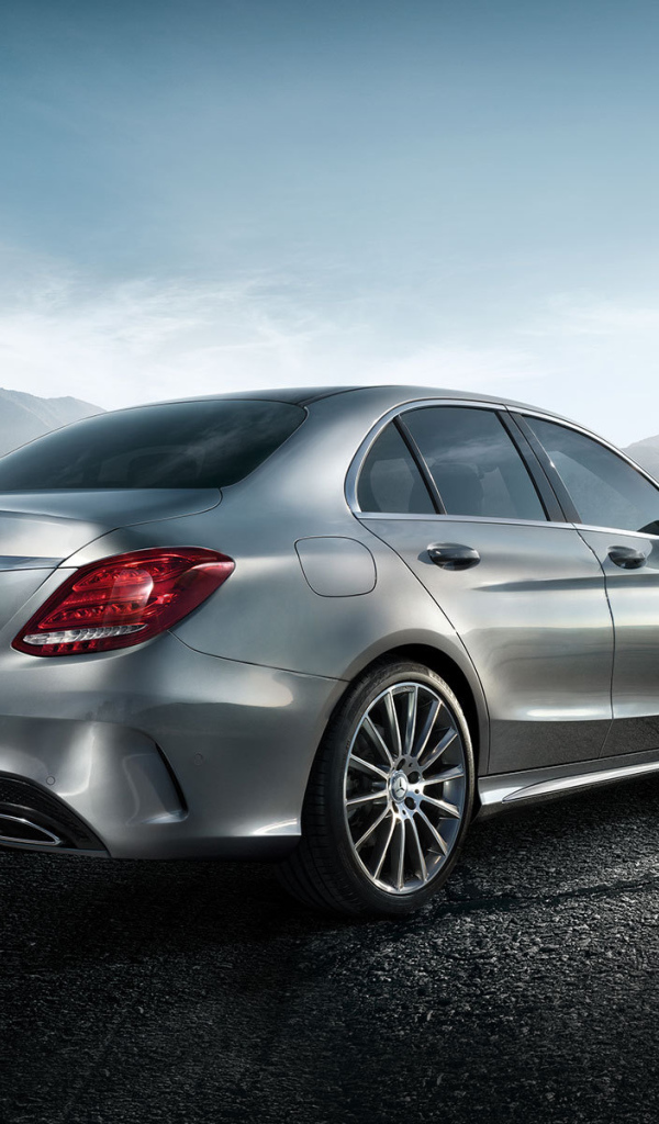Тест драйв автомобиля Mercedes C-Class 2014