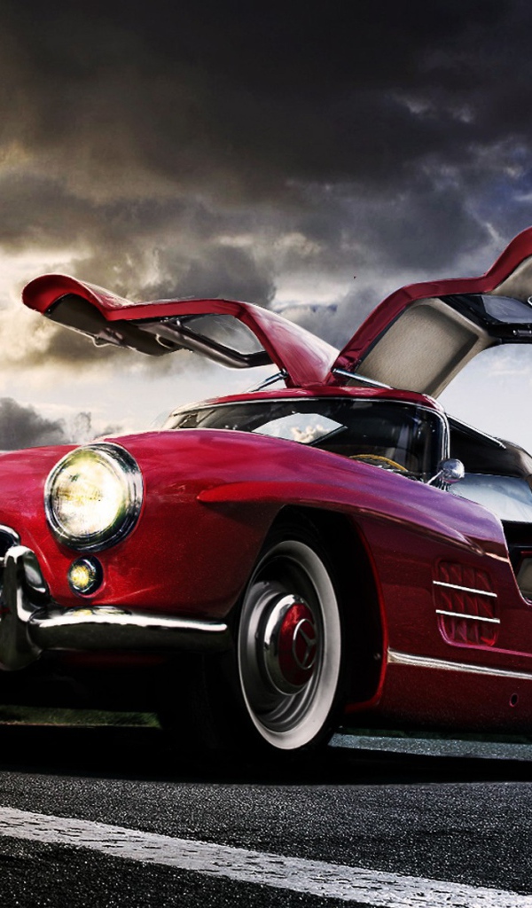 Красный мерседес