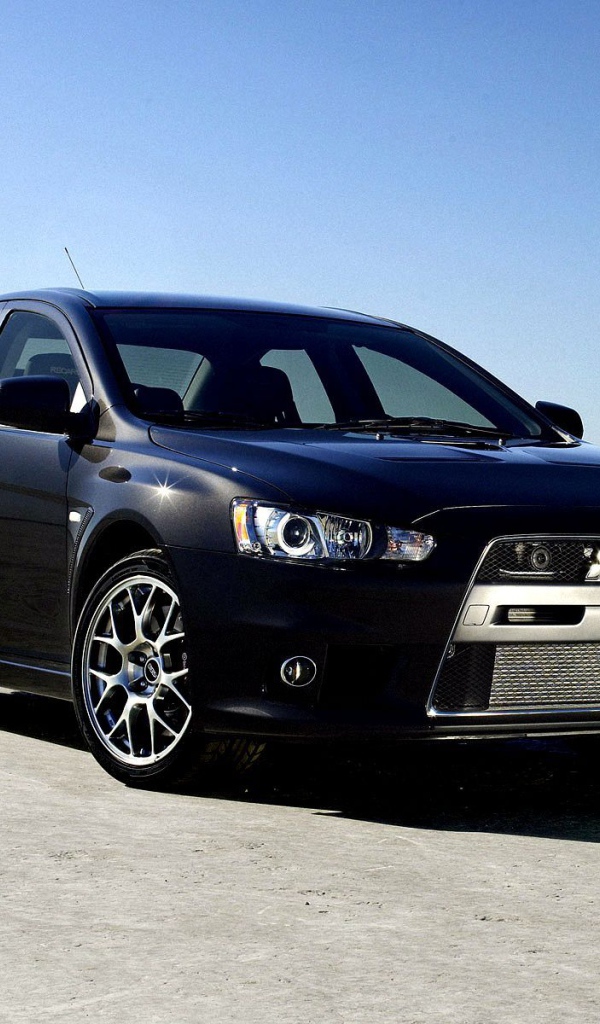 Тест драйв автомобиля Mitsubishi Lancer Evolution