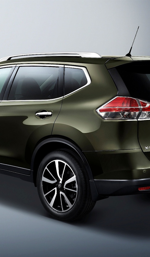 Красивый автомобиль Nissan X-Trail