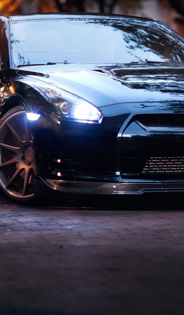 Японский автомобиль Ниссан