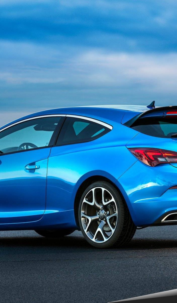 Надежная машина Opel Astra