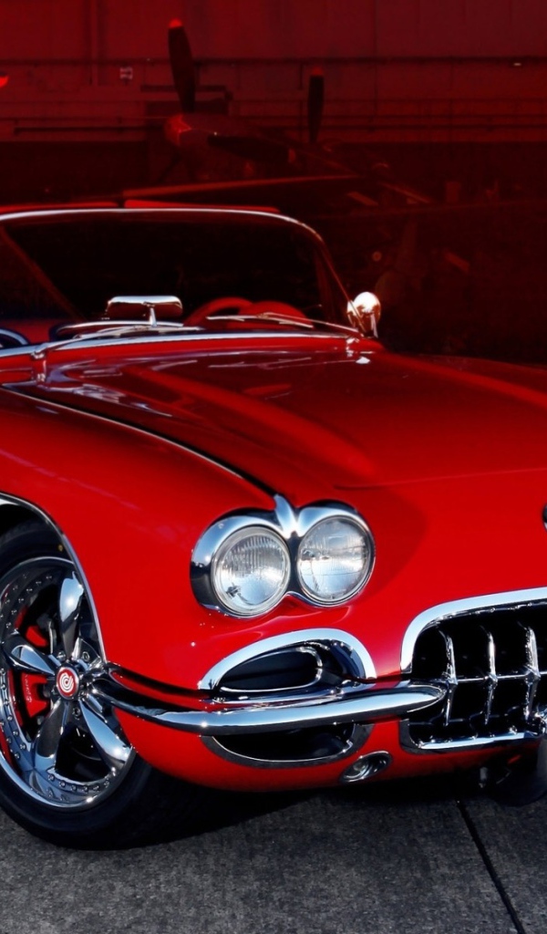 Красный кабриолет