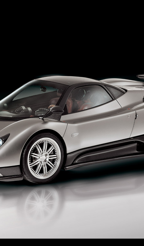 Надежная машина Pagani Zonda