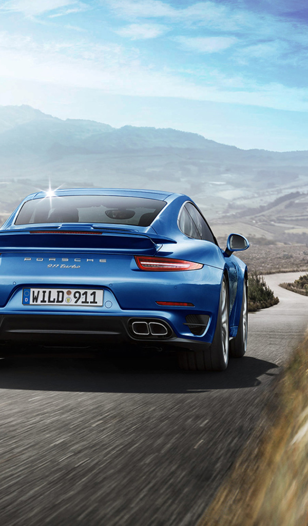 Новый автомобиль Porsche 911 Turbo 2014