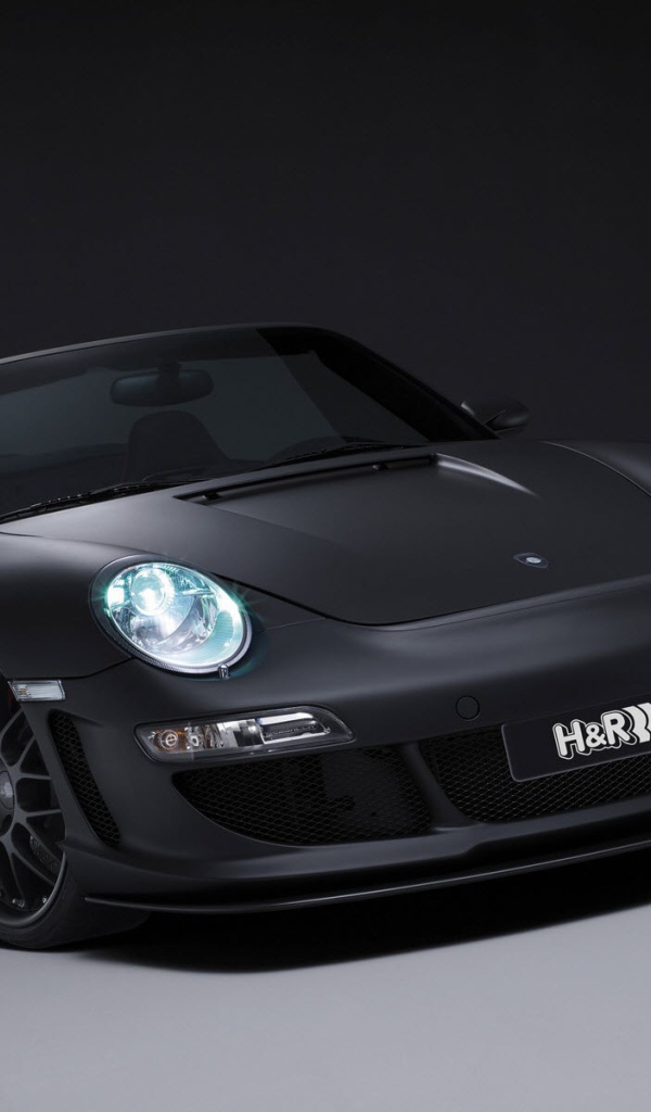 Черный Porsche gemballa