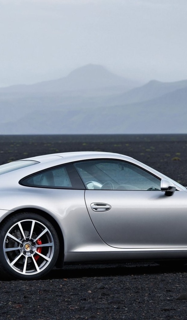 Порш 911 в пустыне