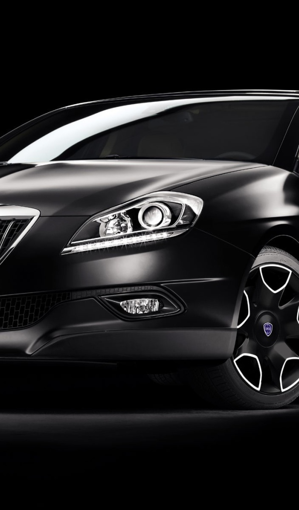 Автомобиль Ланция Дельта