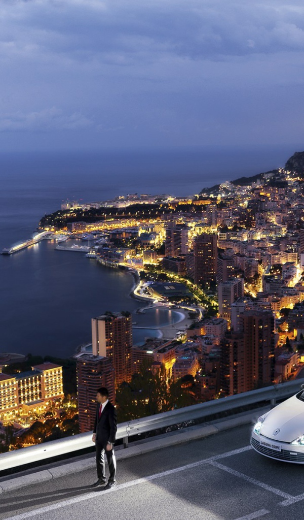 Тест драйв автомобиля Renault Laguna