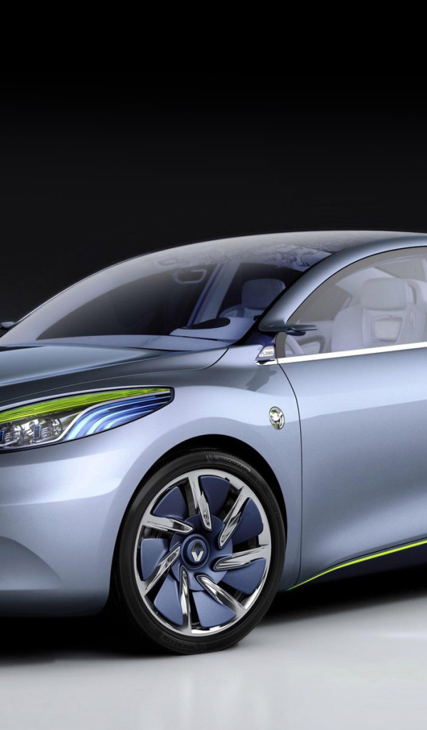 Новая машина Renault Fluence