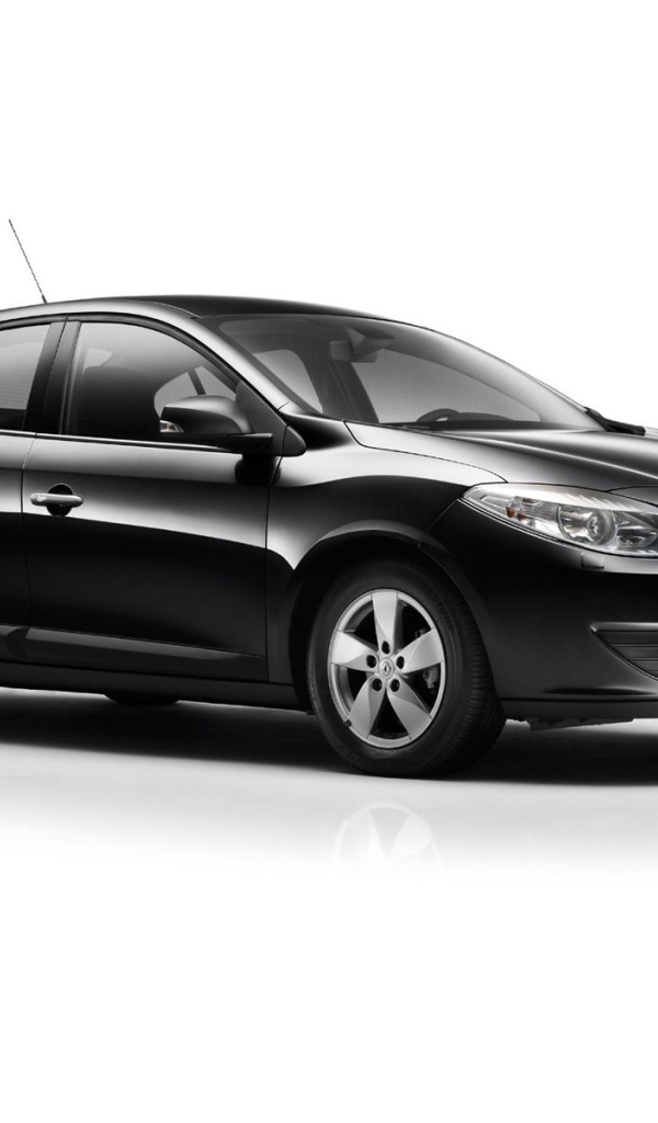 Надежная машина Renault Fluence