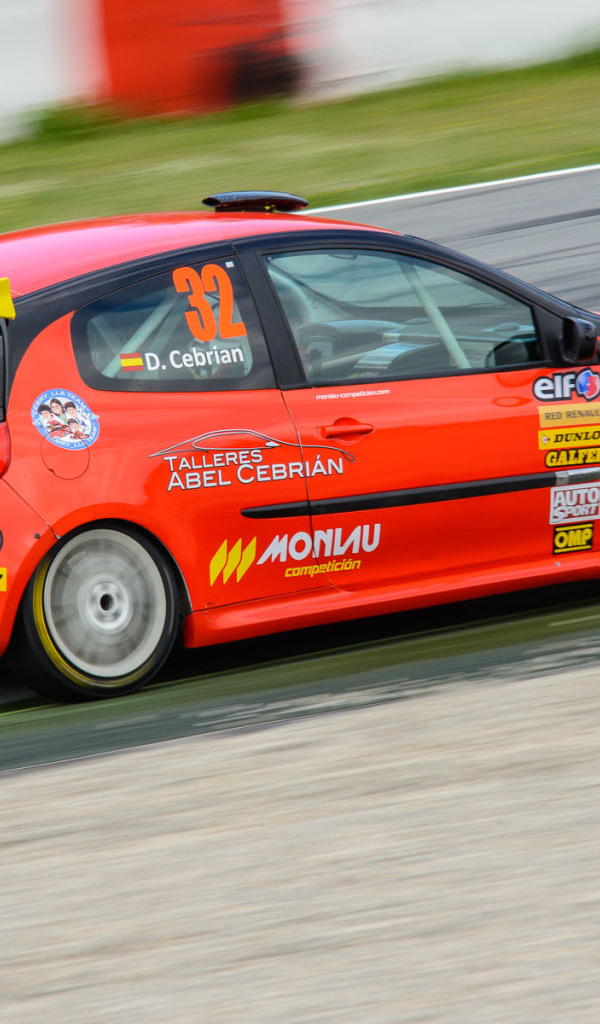 Новая машина Renault Next Two 2014