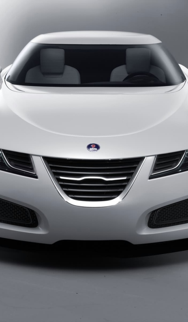  Красивый автомобиль Saab 9000 в Москве