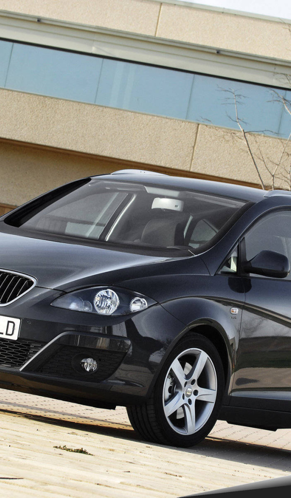 Надежная машина Seat Altea