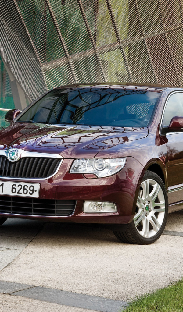 Новый автомобиль Skoda SuperB