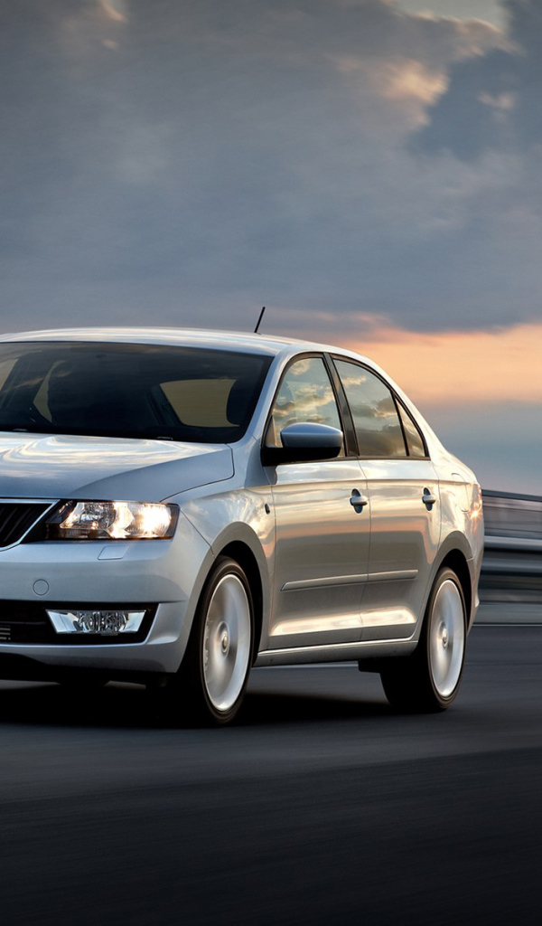 Фото автомобиля Skoda Rapid
