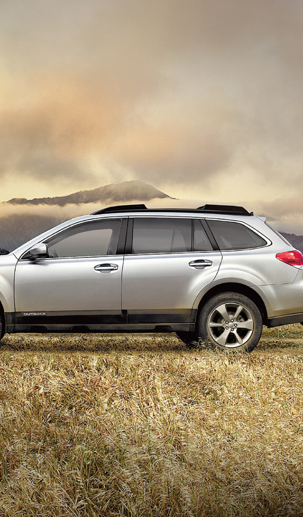 Автомобиль марки Subaru модели Outback