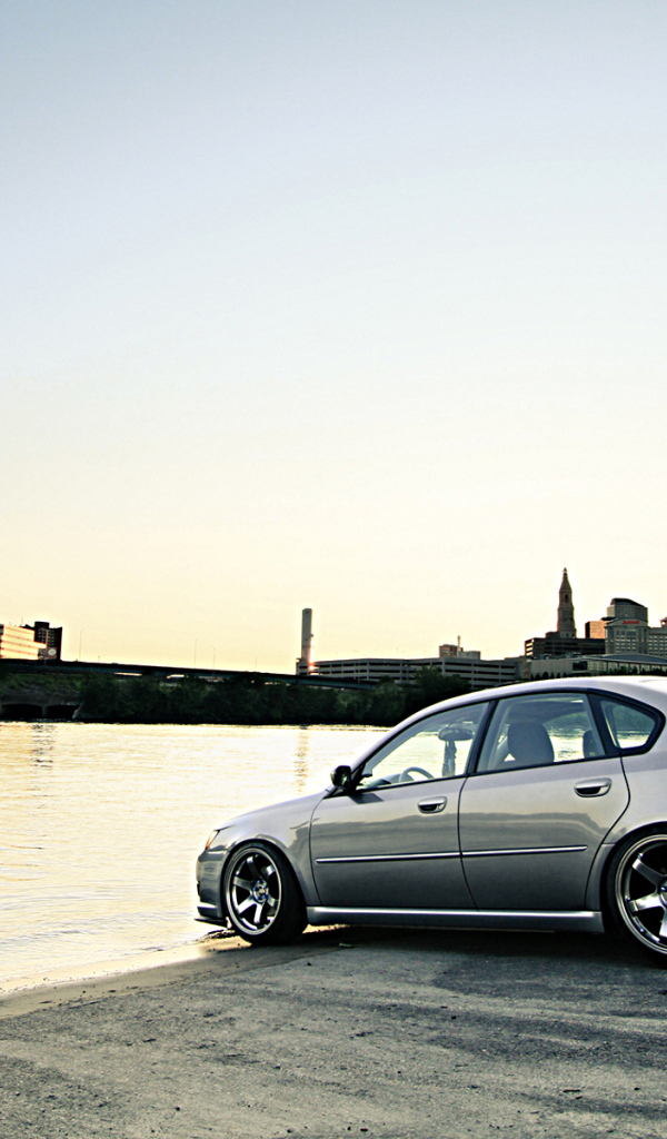 Тест драйв автомобиля Subaru Legacy