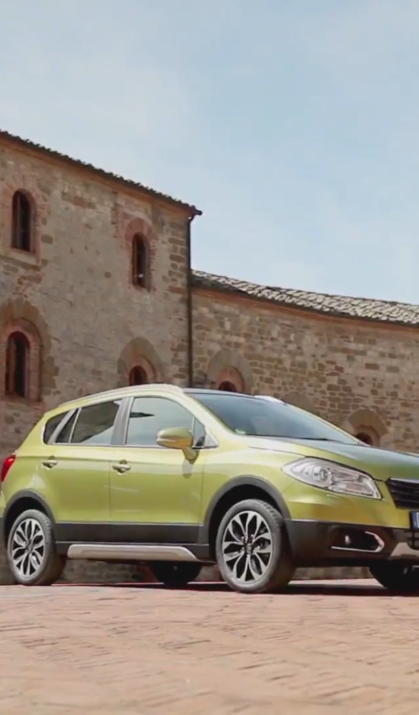 Новый автомобиль Suzuki S-Cross 2014