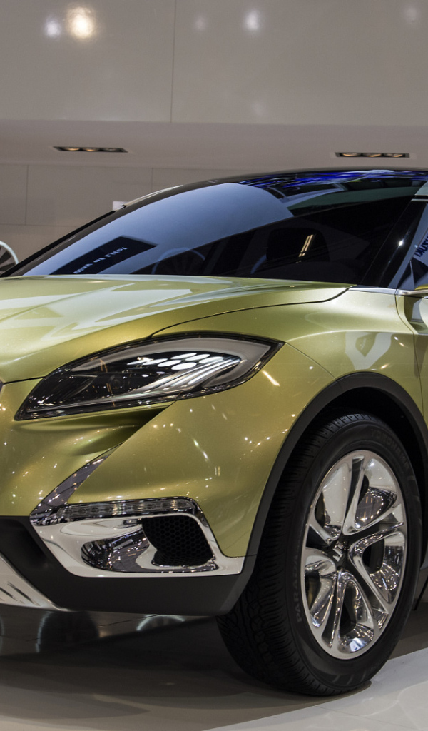 Надежная машина Suzuki S-Cross 2014