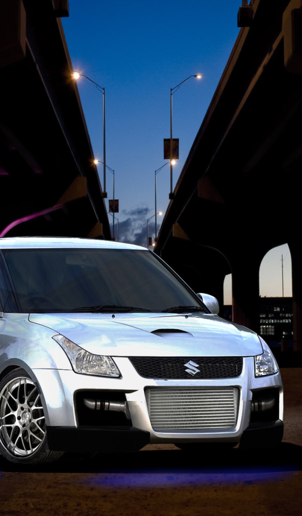 Надежный автомобиль Suzuki Swift