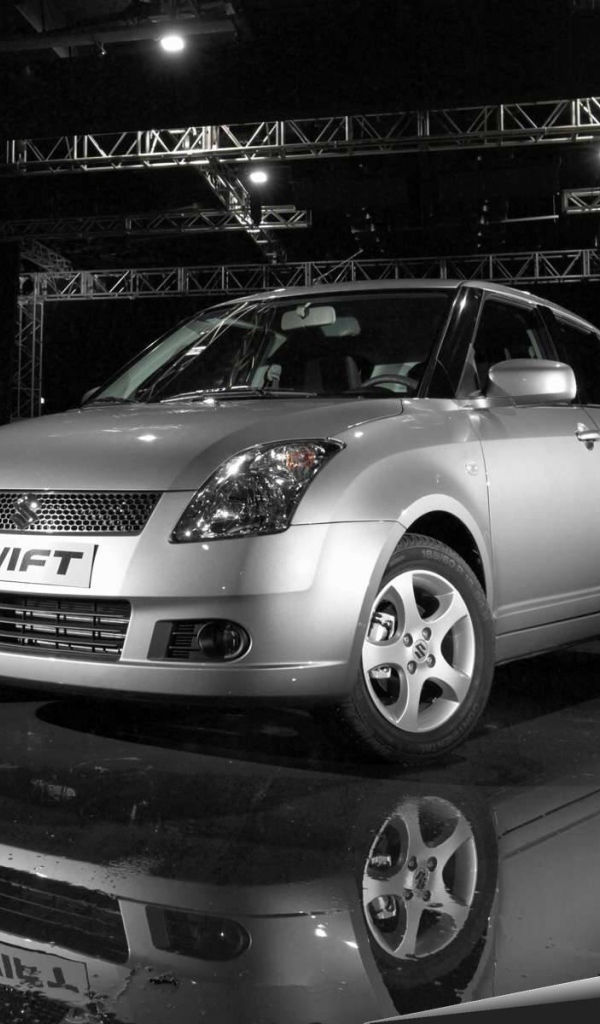 Новая машина Suzuki Swift
